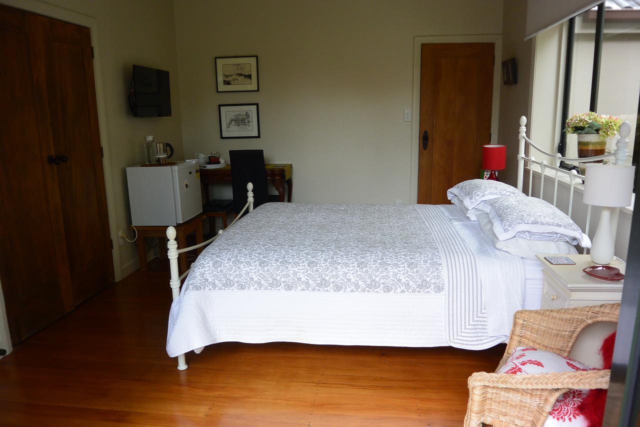 Terry And Cindy'S Bed And Breakfast Auckland Eksteriør billede